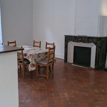Apartment Haussmannien 5 Personnes Chapeaurouge De Centre Historique Coeur De L'herault Capitale Occitanie Beziers